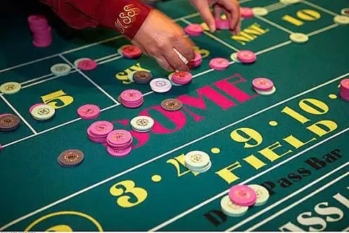 Tampilan antarmuka aplikasi GCS11 untuk slot online di smartphone